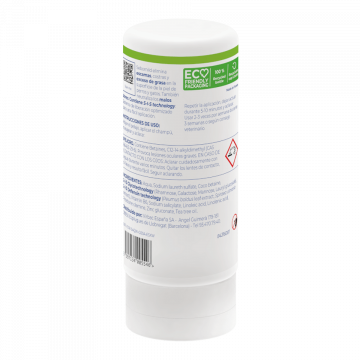 Virbac Sebomild Champú Dermatológico para Perros y Gatos etiqueta