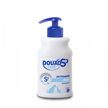 Douxo S3 Care Champú Hidratante Para Perros y Gatos